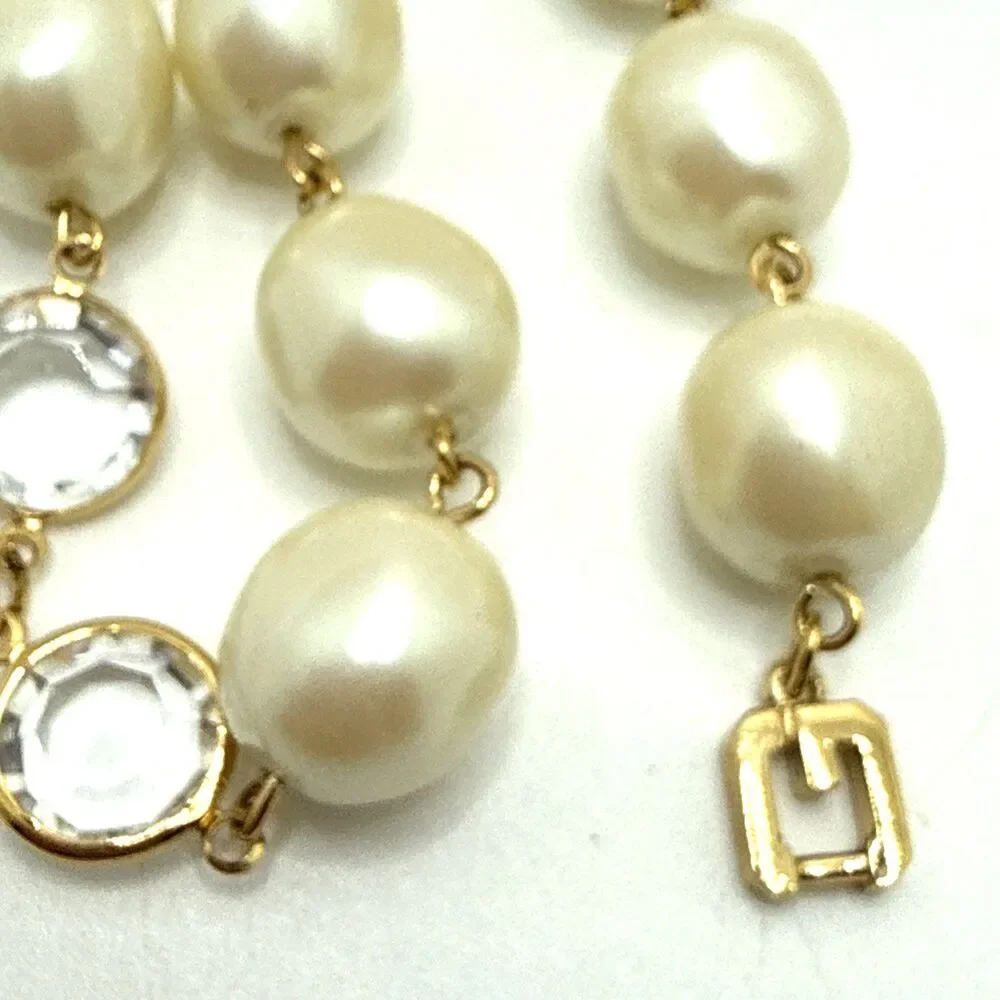 Vintage 80s GIVENCHY Bijoux Faux Baroque Pearl Clear Crystal Bezel Necklace 24